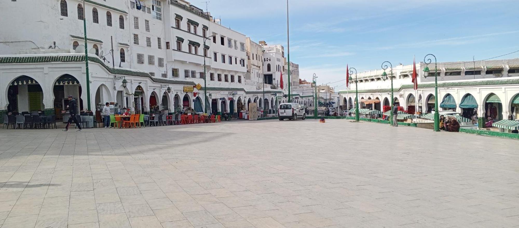 Отель Moulay Idriss Экстерьер фото